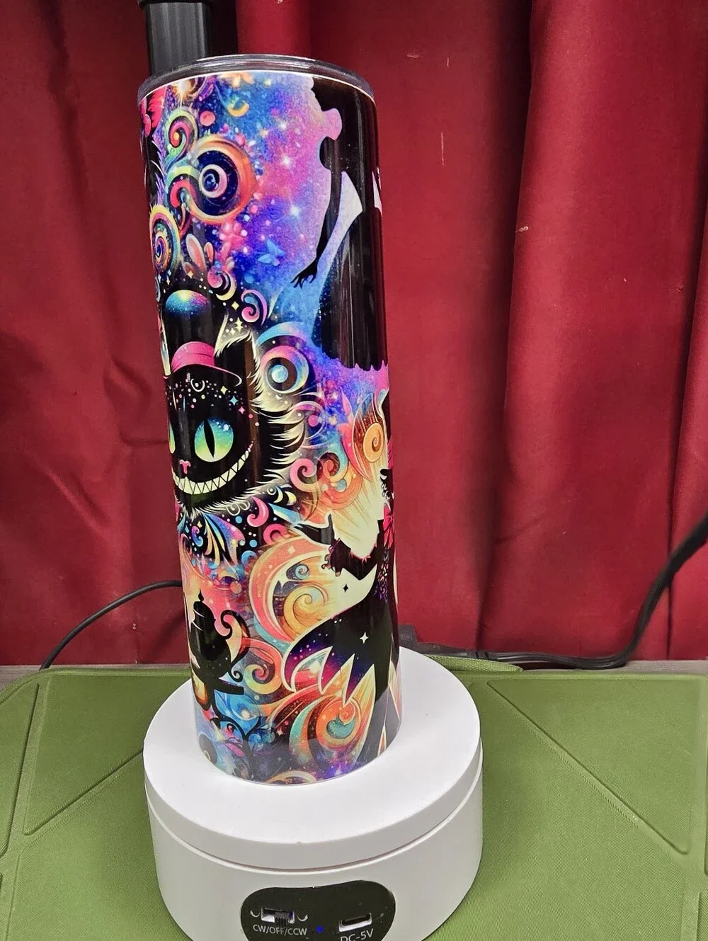 Alice In Wonderland Hogg Brand Tumbler 25oz